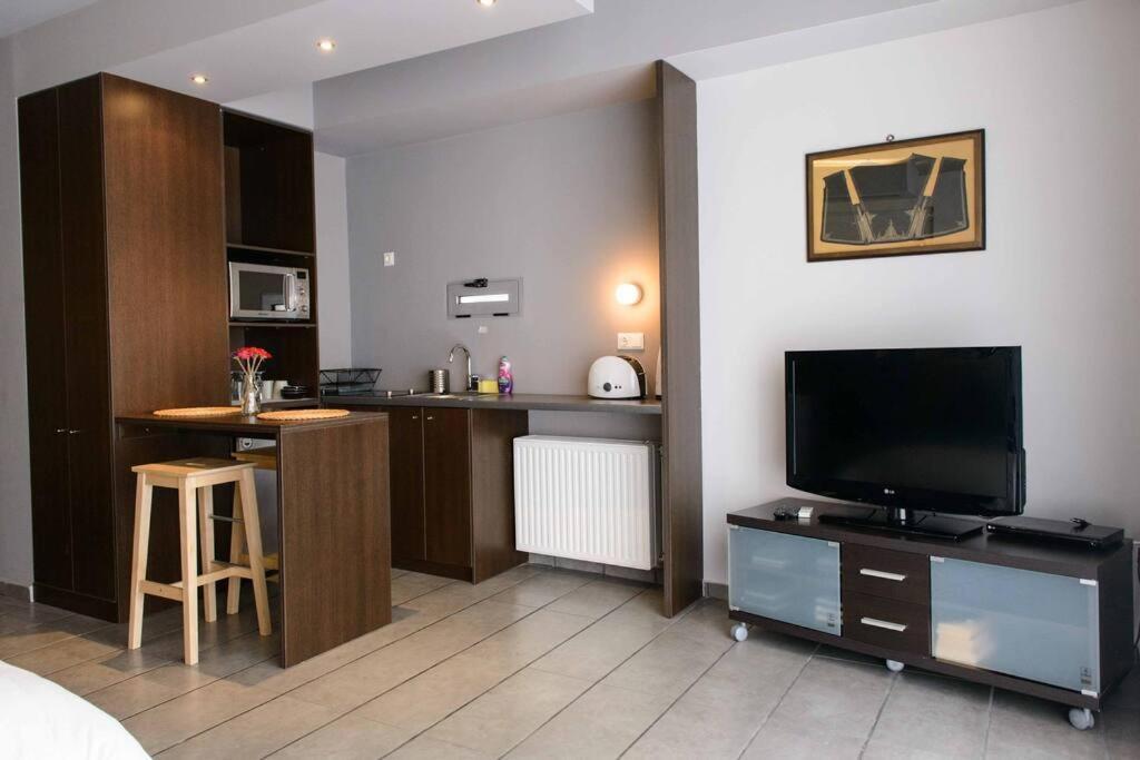 City Lux2Modern Apartment Next To Kerameikos Metro Atenas Exterior foto